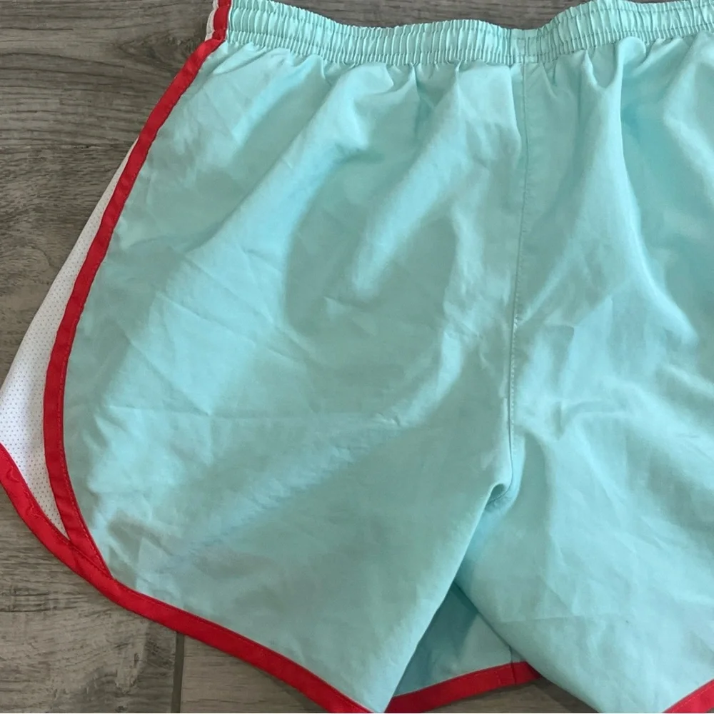 Nike Juniors Dri Fit Mint‎ Green & Red Trim Lined Pocket Short 455912-371 Sz XL